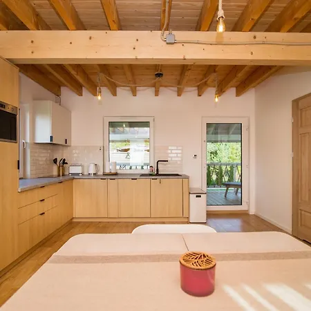 Bajkowy Zakatek Nad Jeziorem Narie Holiday home